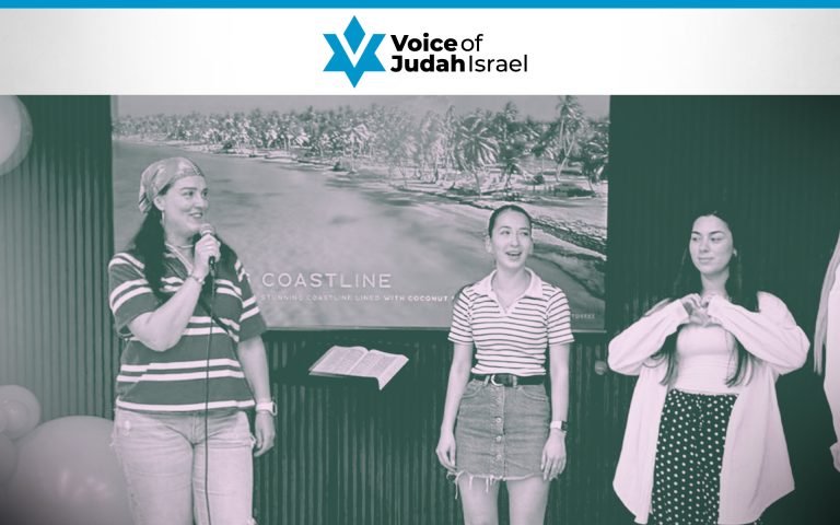 Strengthening Women, Strengthening Communities&mdash;Women&rsquo;s Meeting Praise Report
